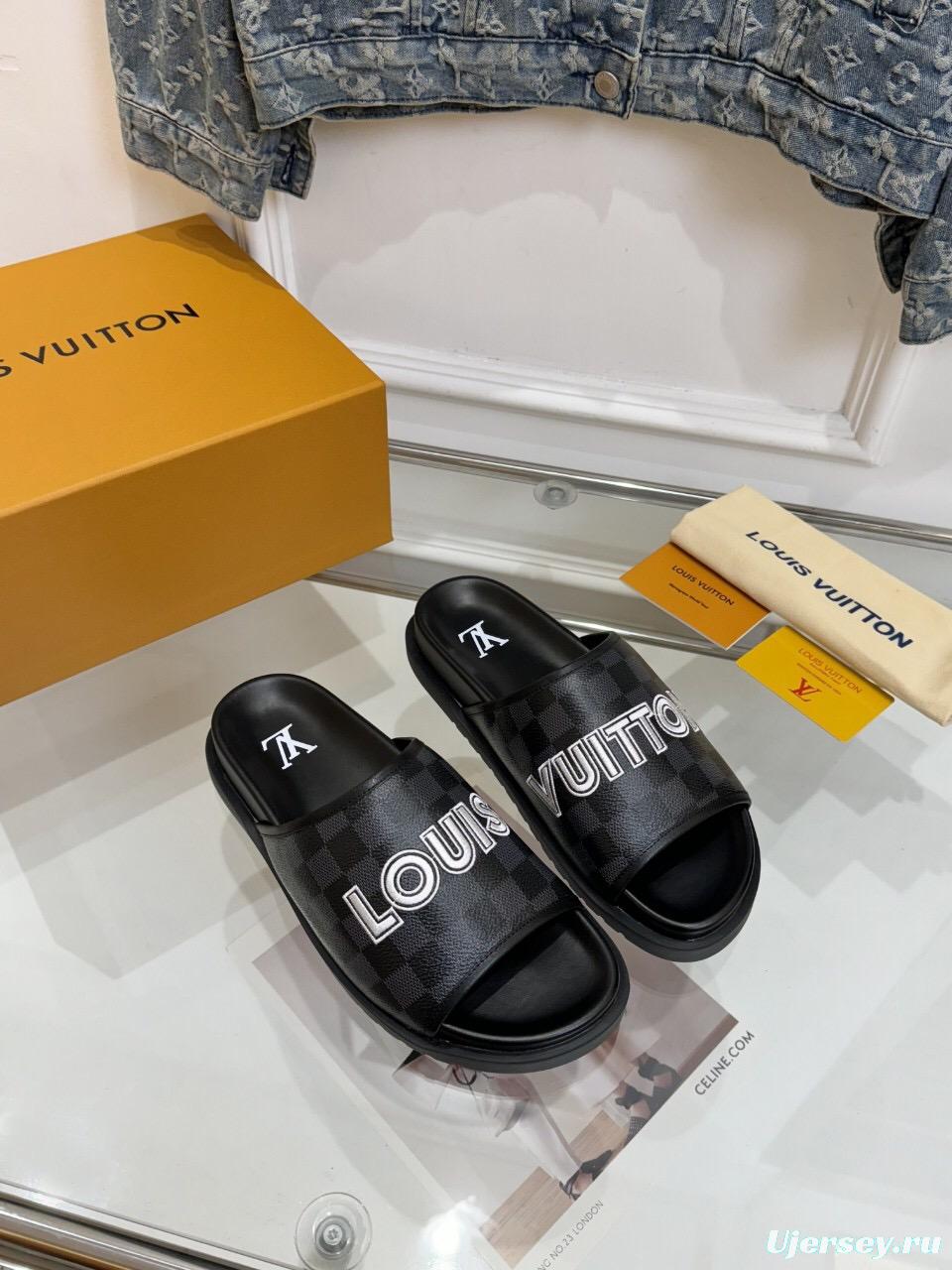 2025 Slippers Louis Vuitton Black Leather Slippers LY