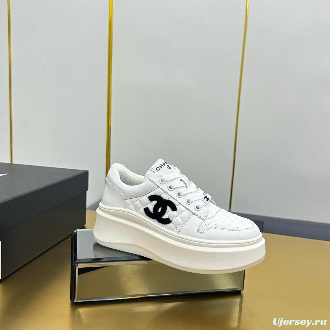2025 Women Chanel White Leather Sneakers Thick Sole