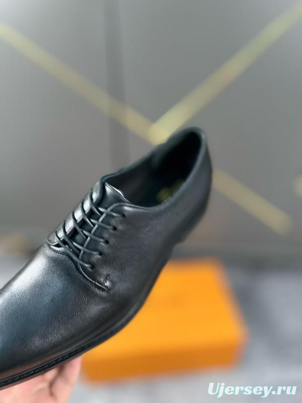2024 Men Louis Vuitton Black Leather Formal Shoes MJ00380