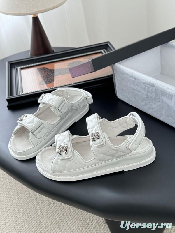2025 Women Chanel White Leather Sandals LY00320