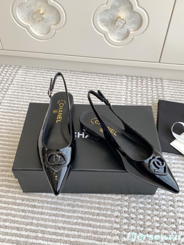 2025 Women Chanel Black Patent Leather Slingback Pumps KFY00300