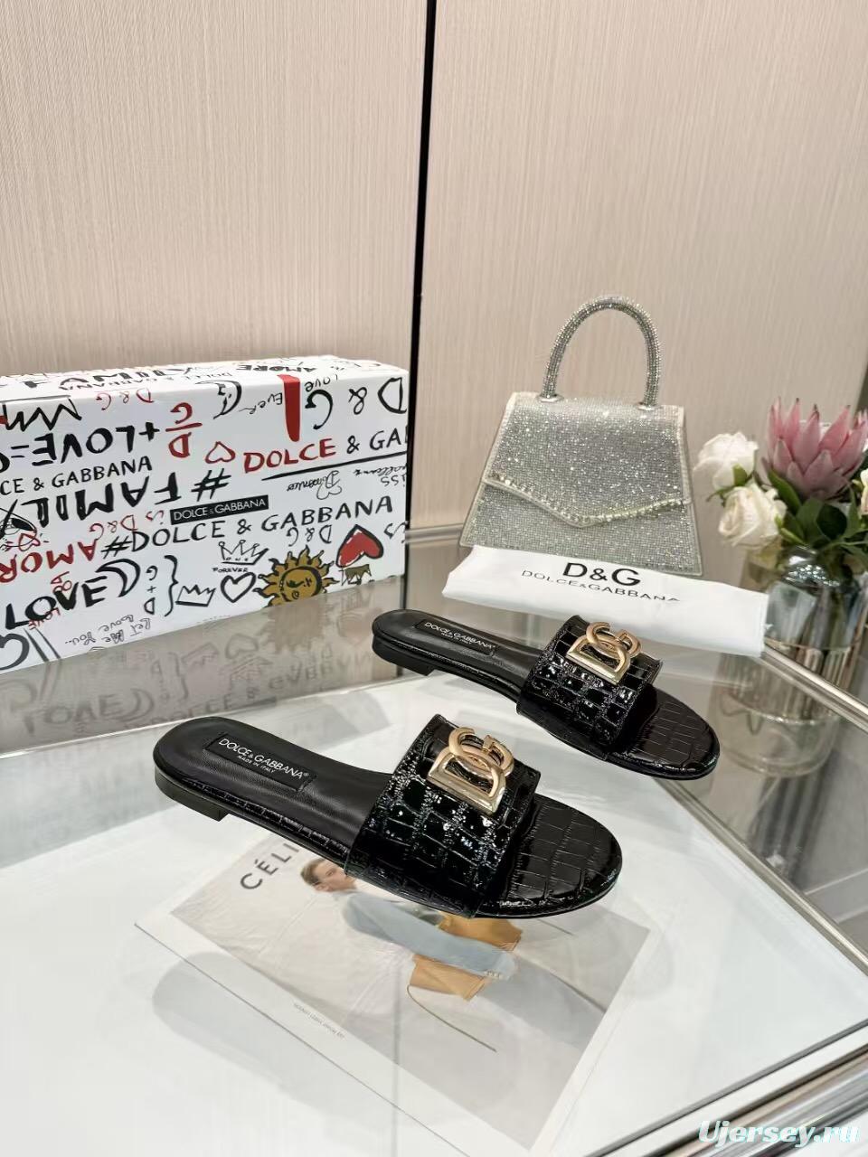 2025 Women Dolce & Gabbana Black Leather Slide Sandals LY00190