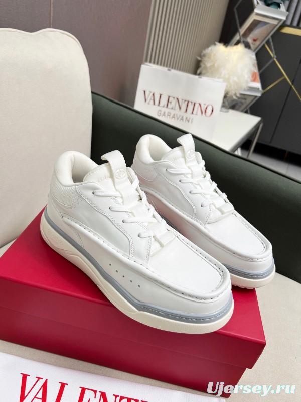 2025 Unisex Valentino White Leather Sneakers RUNBOOT LY00390