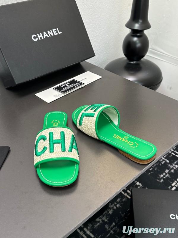 2025 Women Chanel Green Canvas Slippers