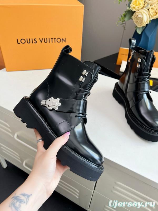 2024 Women Louis Vuitton Black Calfskin Leather Boots MJ00310