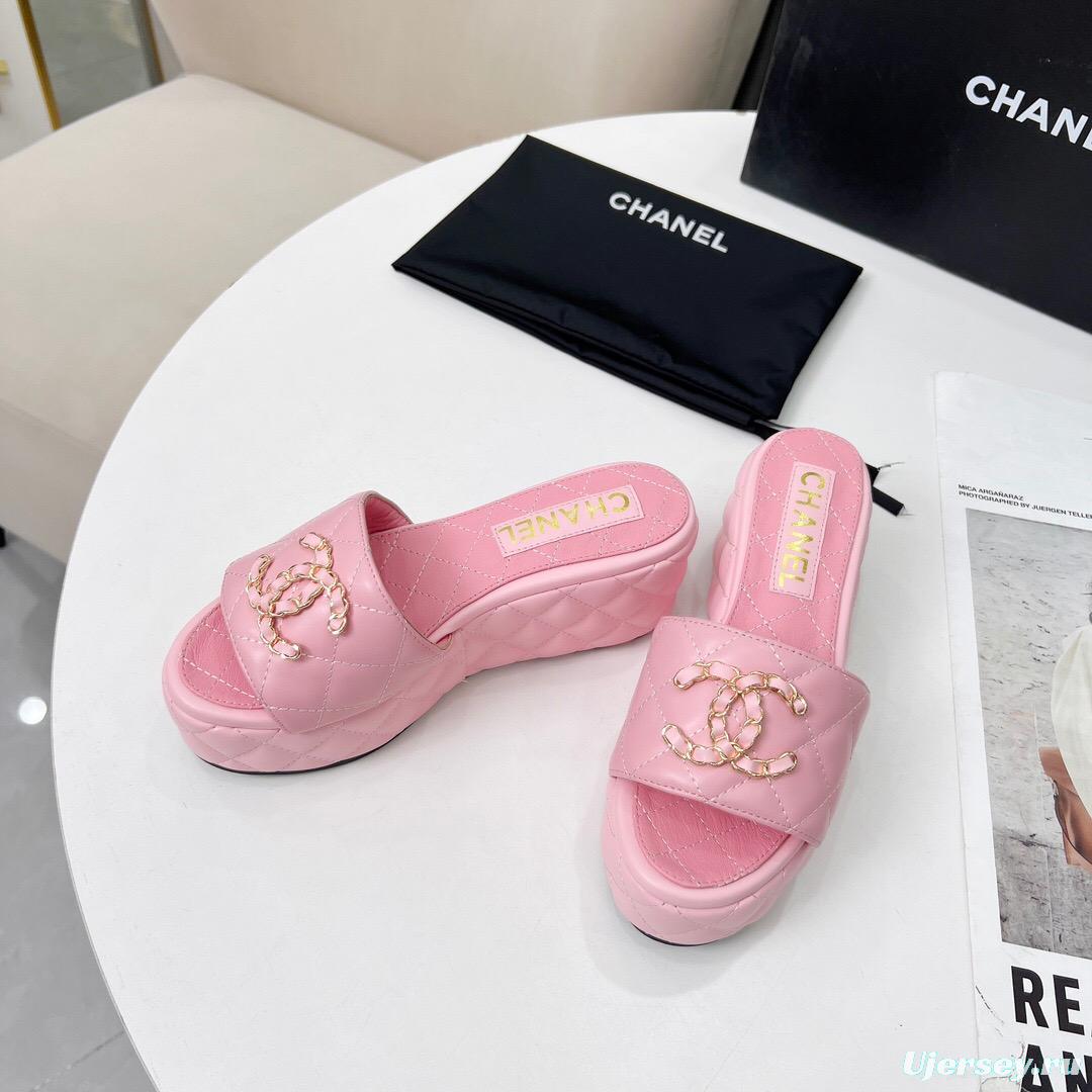 2025 Women Chanel Pink Leather Platform Sandals LY00240