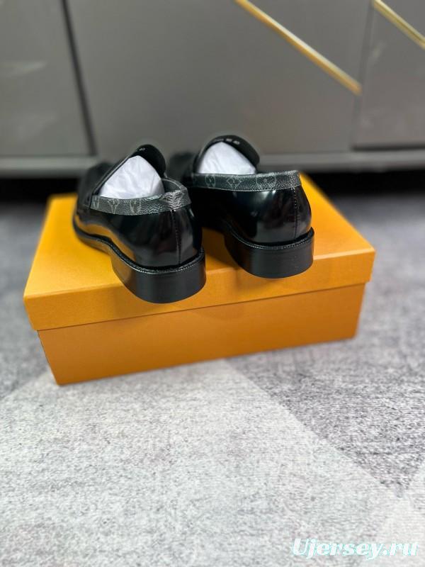 2024 Men Louis Vuitton Black Leather Loafers MJ00290