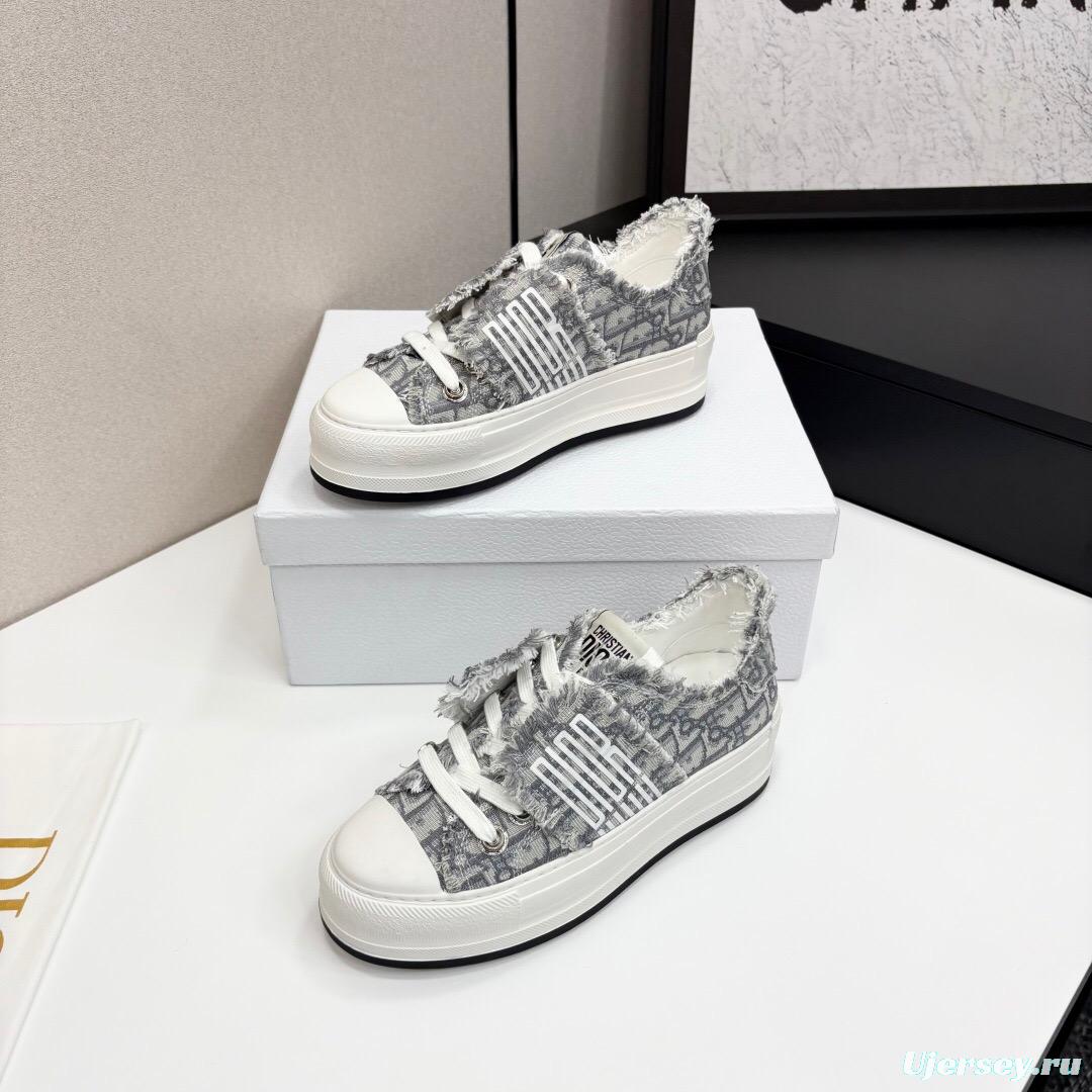 2025 Women Dior Grey Canvas Fur Sneaker LY00300