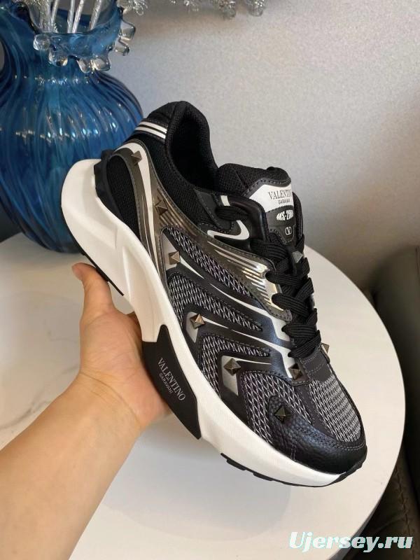 2024 Unisex Valentino Black White Mesh Leather Sneakers MJ00410