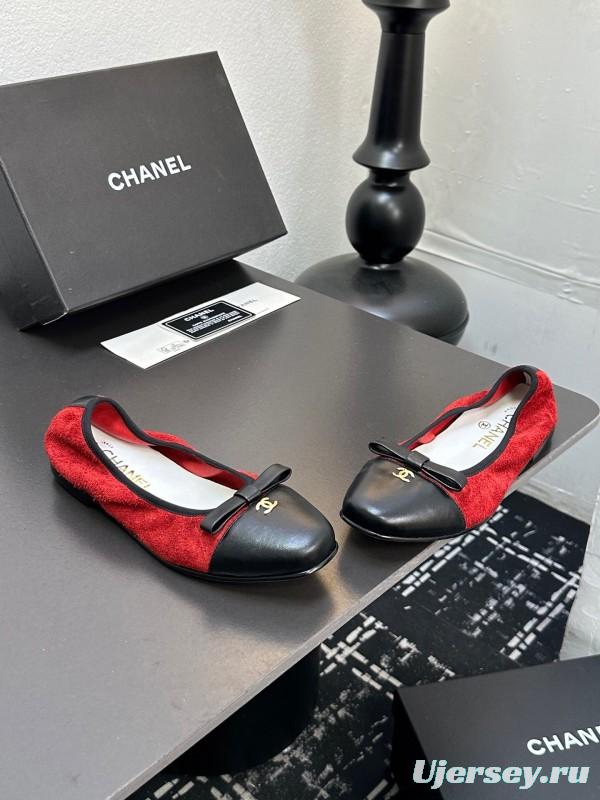 2025 Women CHANEL Red And Black Lambskin Ballet Flats Classic Bow Detail CC Logo LY00360(F)