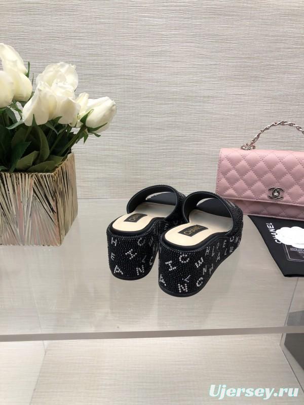 2025 Women Chanel Black Fabric Rhinestone Slippers LY00320