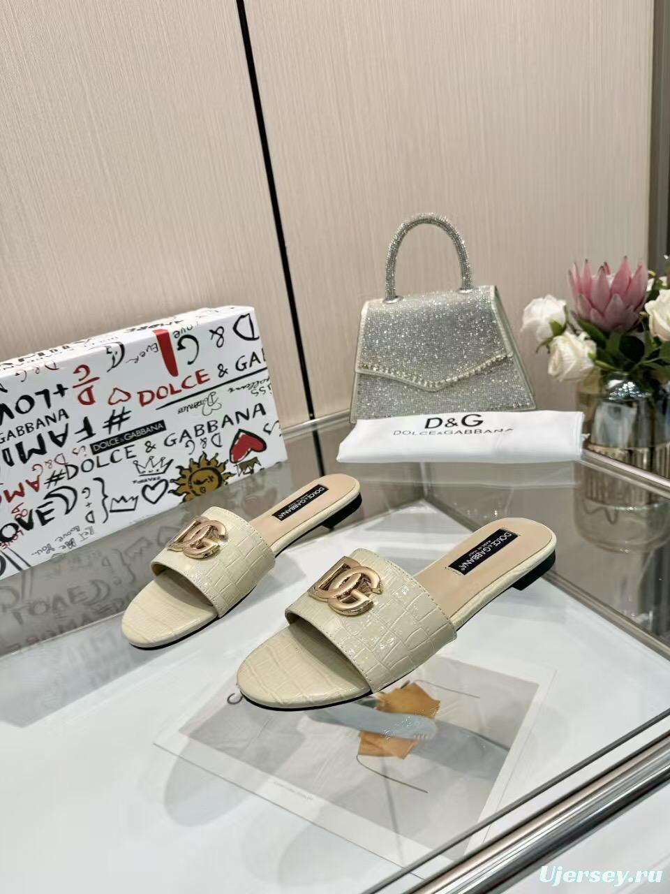 2025 Women Dolce & Gabbana Beige Leather Slippers