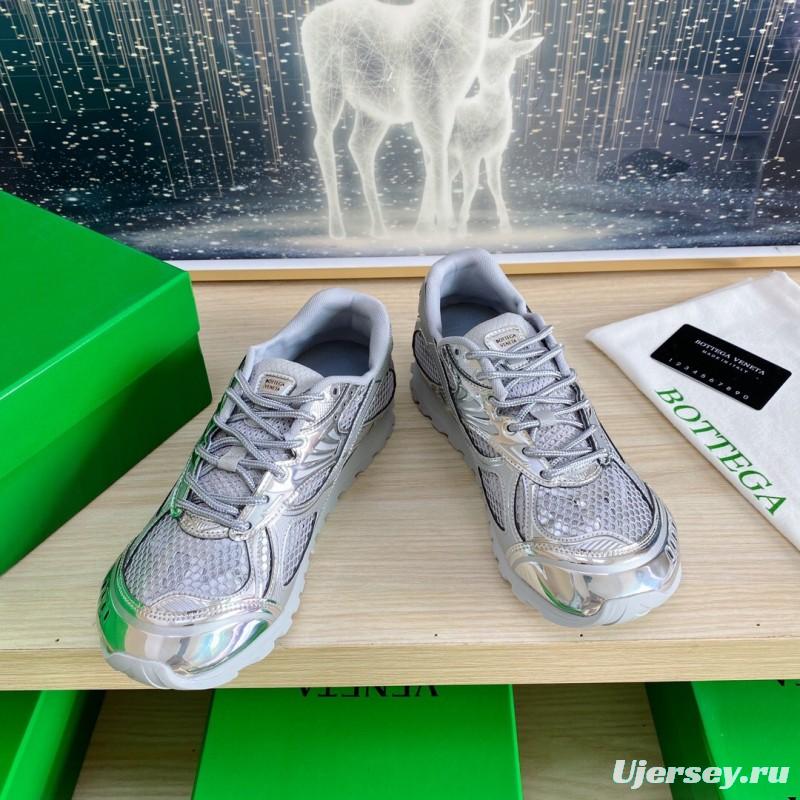 2025 Unisex Bottega Veneta Silver Grey Mesh TPU Runner Sneakers LY00310