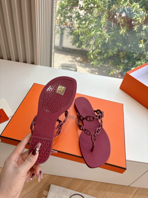 2025 Women Hermès Burgundy Leather Chain Strap Sandals G059 (F)