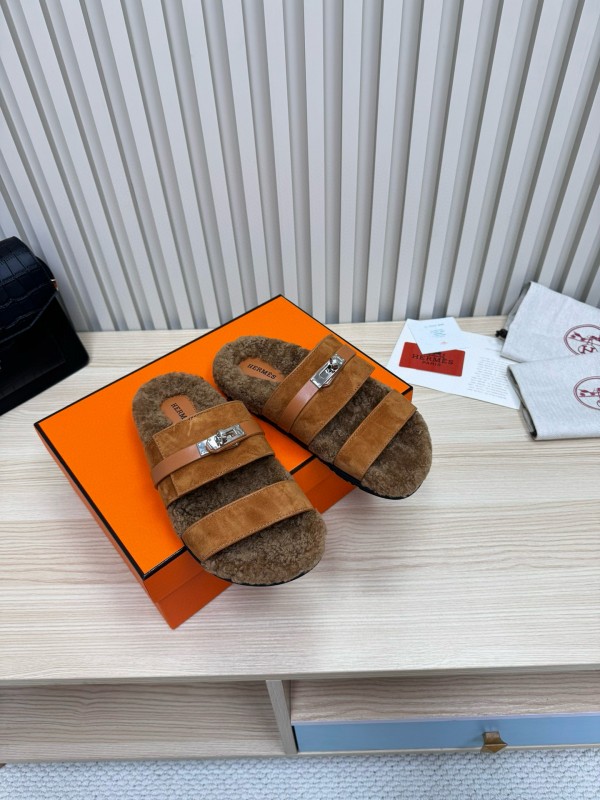 2024 Slippers Hermès Brown Suede Shearling Slippers MJ00300