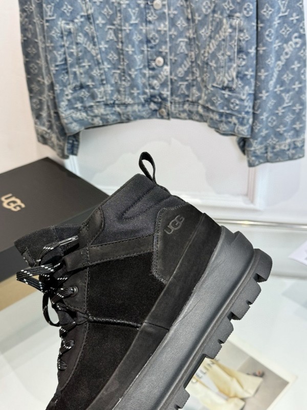 2024 Unisex UGG black suede platform boots