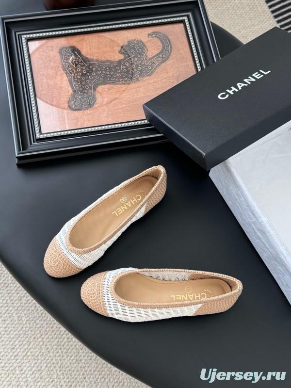 2025 Women Chanel White Beige Leather Mesh Ballet Flats LY00280