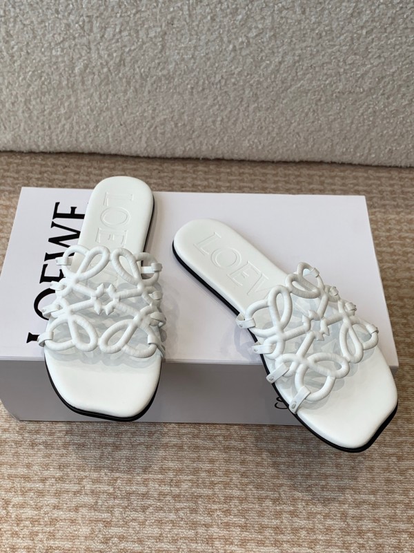 2025 Loewe White Leather Slippers