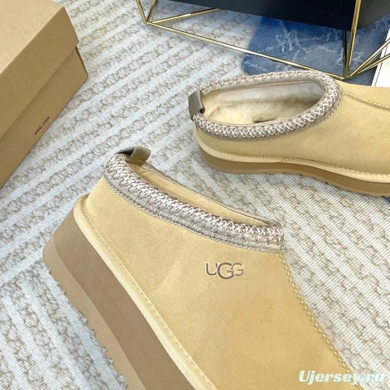 2024 Women UGG Beige Suede Platform Slip-On MJ00230