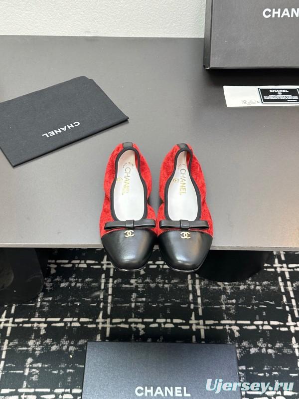 2025 Women CHANEL Red And Black Lambskin Ballet Flats Classic Bow Detail CC Logo LY00360(F)
