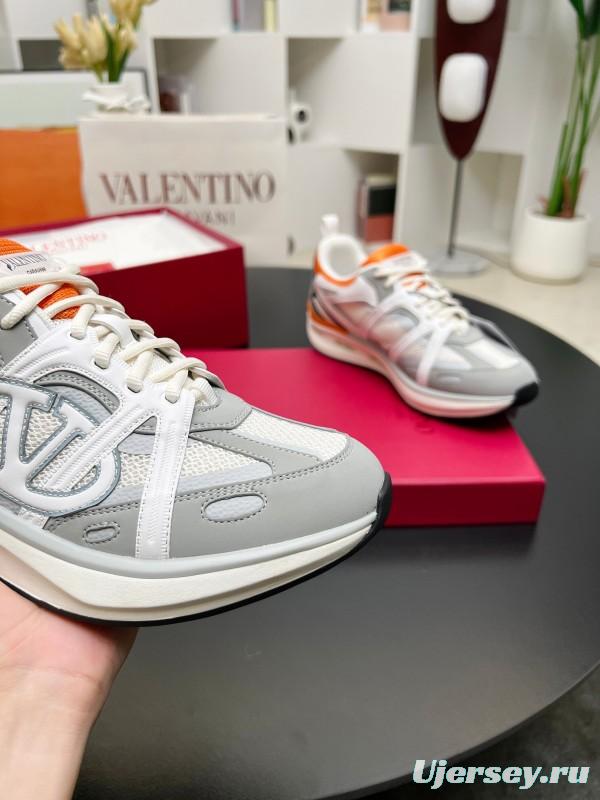 2025 Unisex Valentino White Orange Grey Mesh Fabric Sneakers Vlogo Welding LY00410