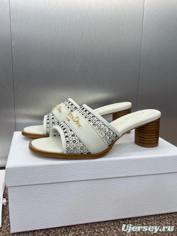 2025 Women Dior White Leather Sandals CD Pattern Low Heel KFY00310