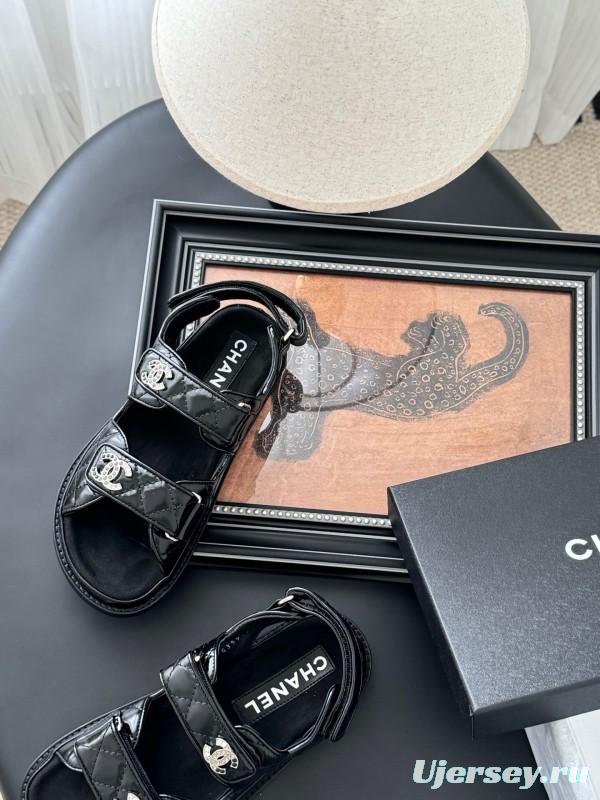 2025 Women Chanel Black Patent Leather Sandals LY00320