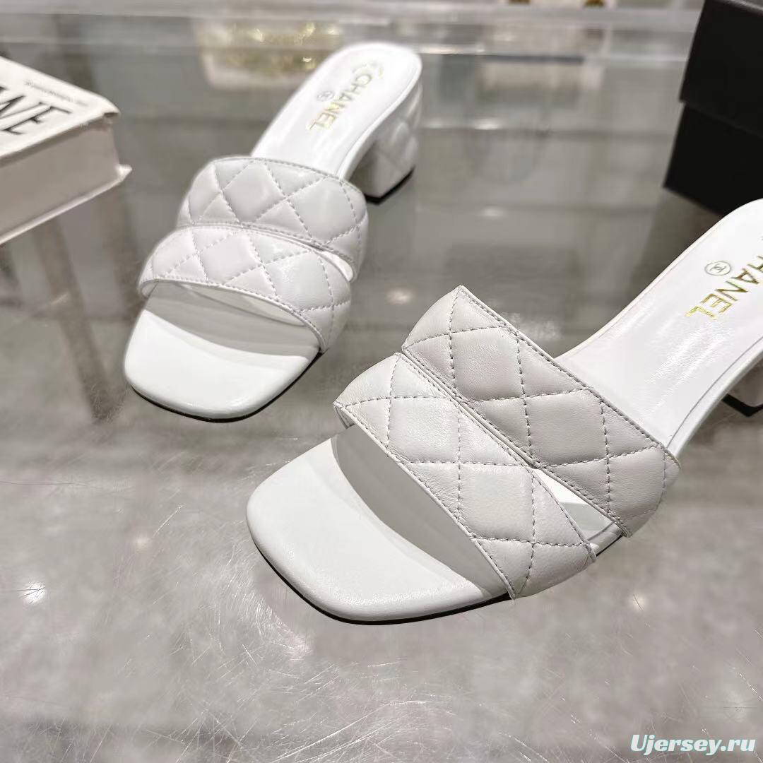 2025 Women Chanel White Leather Sandals LY00280