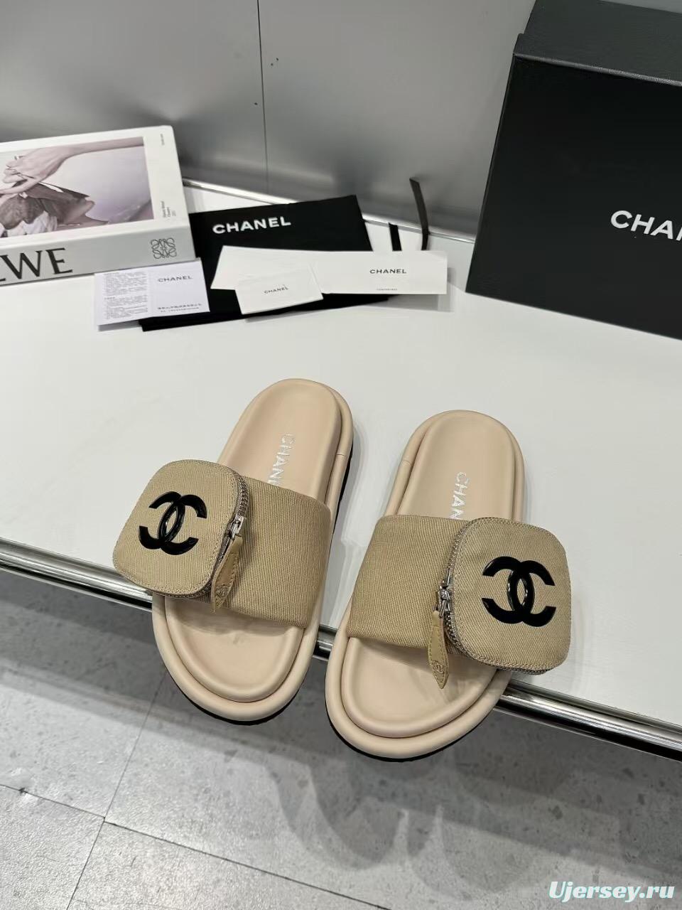 2025 Slippers Chanel Beige Canvas Slippers