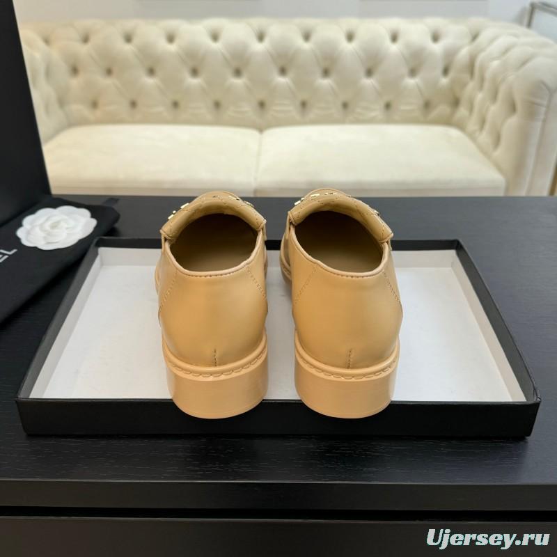 2025 Women Chanel Beige Leather Loafers KFY00310