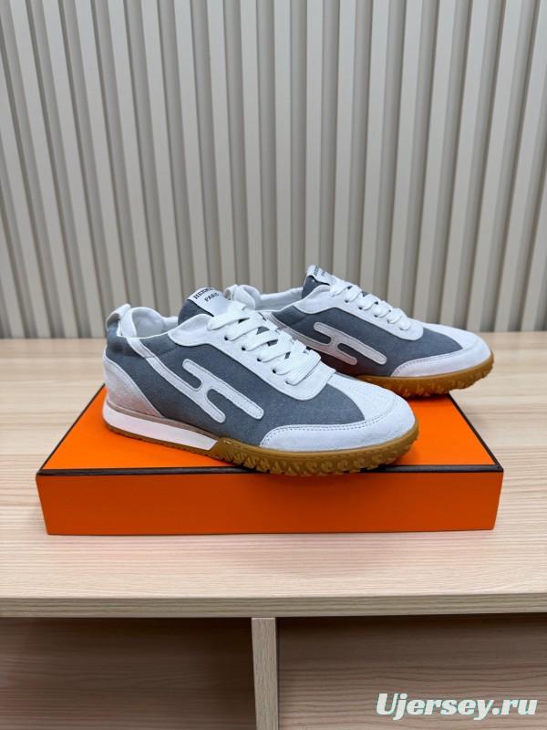 2025 Unisex Hermès White Grey Suede Canvas Sneakers KFY00300