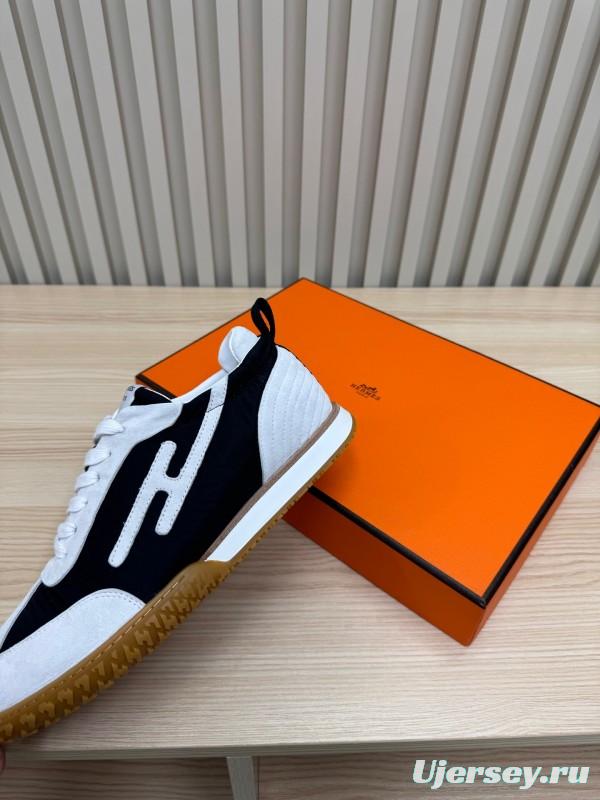 2025 Unisex Hermès White Black Suede Down Fabric Sneakers Top Version LY00310