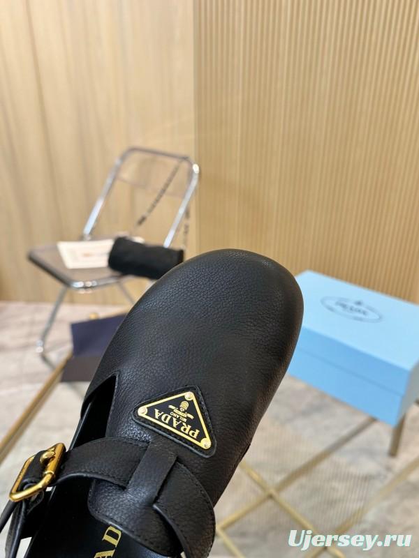 2025 Women Prada Black Leather Sandals LY00280