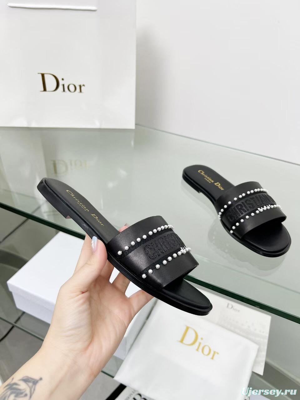 2025 Women Dior Black Leather Slippers Pearl Embellishment LY00190