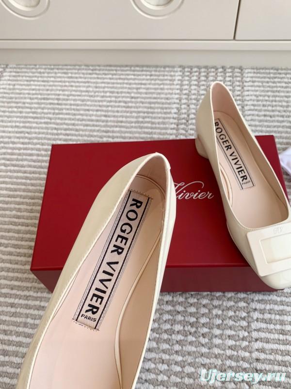 2025 Women Roger Vivier White Patent Leather Pumps Square Buckle