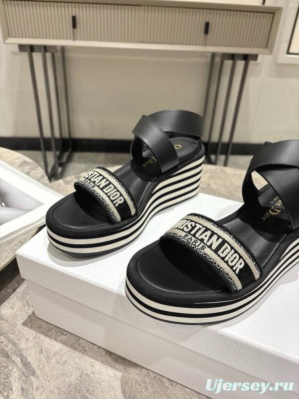 2025 Women Dior Black Leather Sandals Christian Dior Logo KFY00280