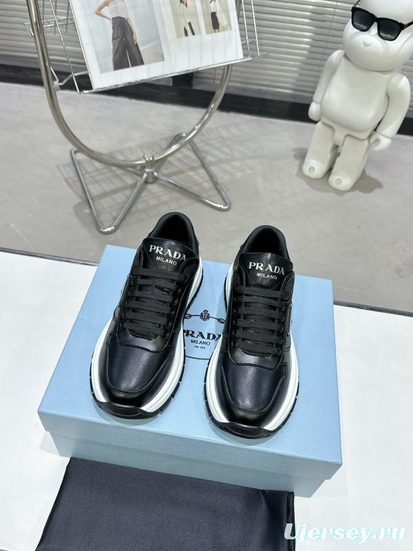 2025 Unisex Prada Black Leather Sneakers KFY00310