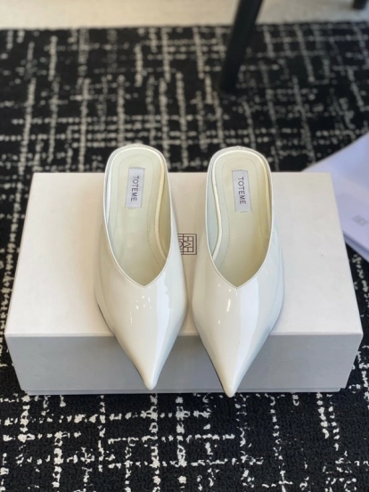 2025 Women Toteme White Patent Leather Mule Shoes
