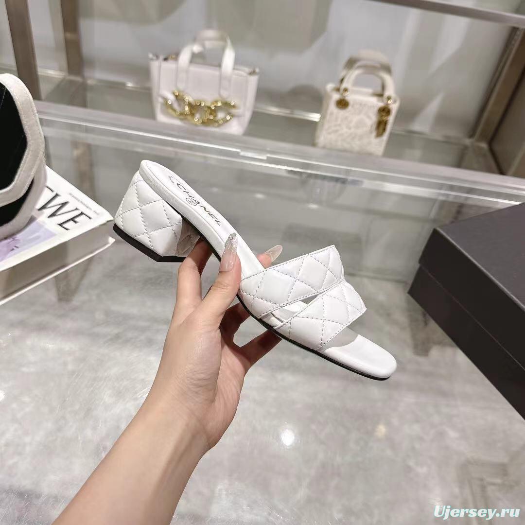 2025 Women Chanel White Leather Sandals LY00280