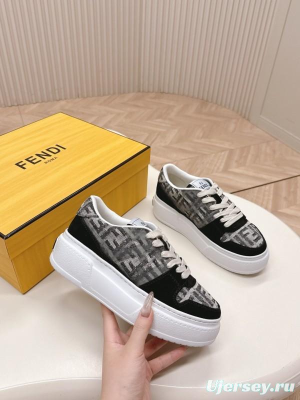2025 Women Fendi Black Grey Leather Suede Sneakers LY00340