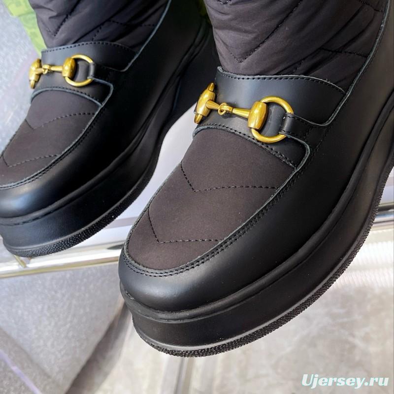 2024 Women Gucci black leather quilted snow boots gold metal MJ00420