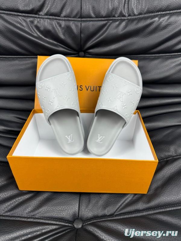 2025 Men Louis Vuitton White Leather Slippers AS00170