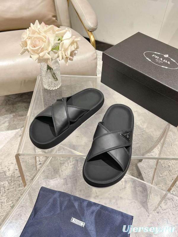 2025 Men Prada Black Leather Sandals KFY00220