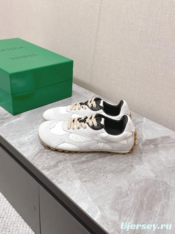 2025 Unisex Bottega Veneta White Black Nylon Suede Sneakers KFY00290