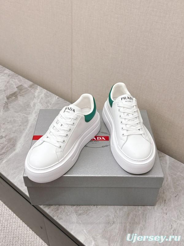 2025 Unisex Prada White Green Calf Leather Sneakers KFY00290