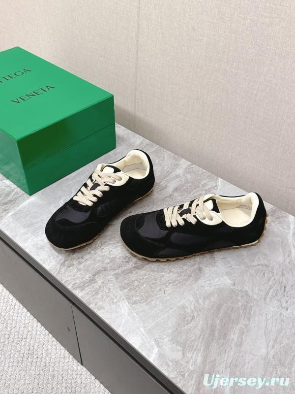 2025 Unisex Bottega Veneta Black Nylon Suede Sneakers KFY00290
