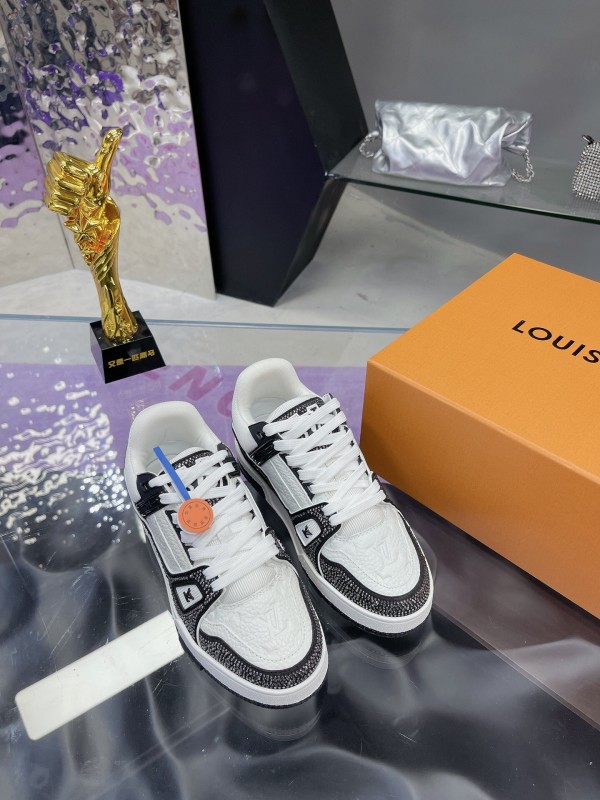 2025 Unisex Louis Vuitton White Black Leather Fabric Plimsolls Handcrafted Rhinestones AS00400