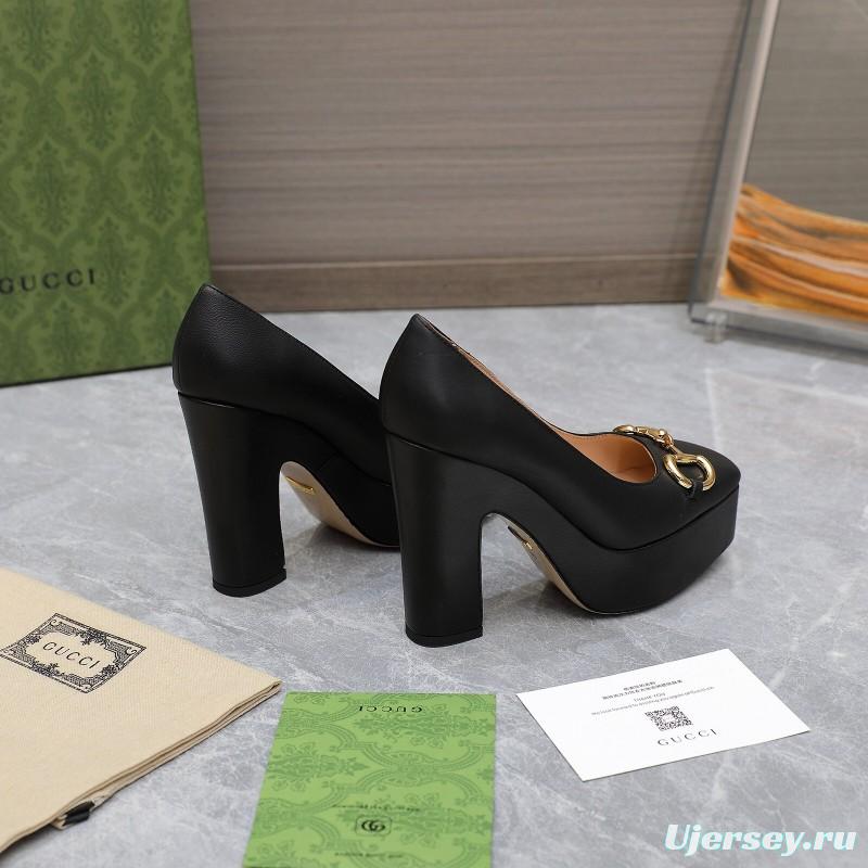 2025 Women Gucci Black Sheep Leather Platform Pumps KFY00320