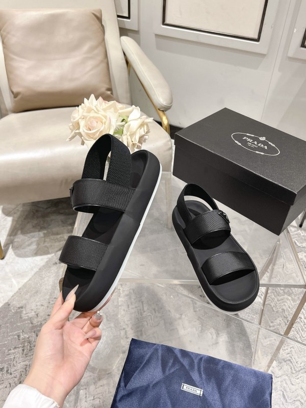 2025 Men Prada Black Leather Sandals KFY00220