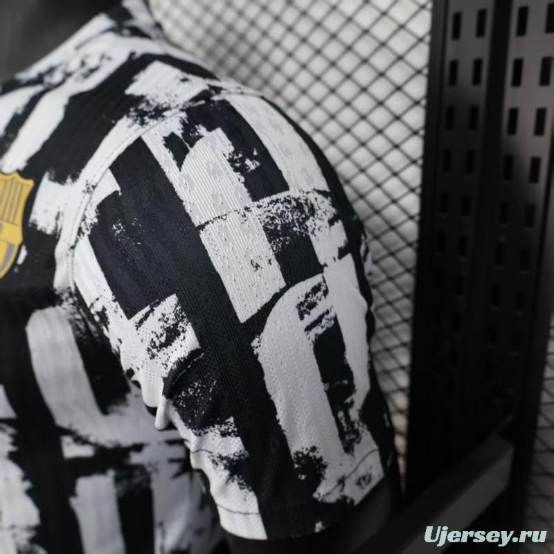 Player Version 25/26 Barcelona Black with Distressed Stripes Jersey